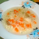 Куриный суп с рисом и сметаной
