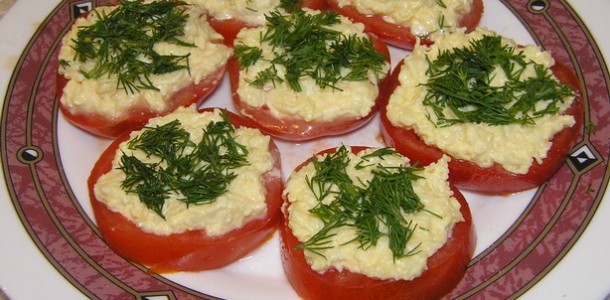 помидоры под сыром