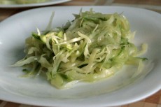 салат из капусты с огурцом