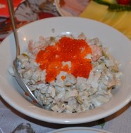 салат с кальмарами